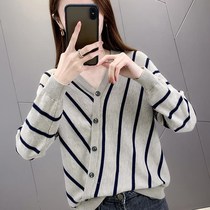 2021 Spring Autumn Season New European Station V Collar Foreign Air Sweater Fashion Knitted Blouse With a Striped Undershirt