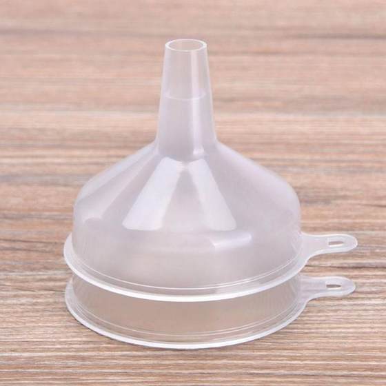 작은 플라스틱 미니 깔때기 대규모 직경 가정용 주방 용품 석유 깔때기 미니 콘 새로운 크리에이티브 작은 플라스틱 미니 깔때기 대규모 직경 가정용 주방 용품 석유 깔때기 미니 콘 새로운 크리에이티브