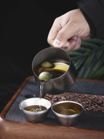 티타늄 장인 순수 티타늄 티 컵 더블 레이어 안티 스케일링 야외 캠핑 휴대용 여행 차 세트 쿵푸 티 티타늄 컵 티타늄 장인 순수 티타늄 티 컵 더블 레이어 안티 스케일링 야외 캠핑 휴대용 여행 차 세트 쿵푸 티 티타늄 컵
