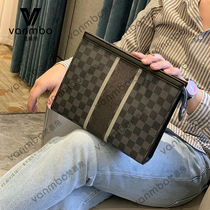 Mens handbag genuine leather 2022 new business casual bag Chater wallet wallet Wrist Wrap Letter Enveloping Male handbag