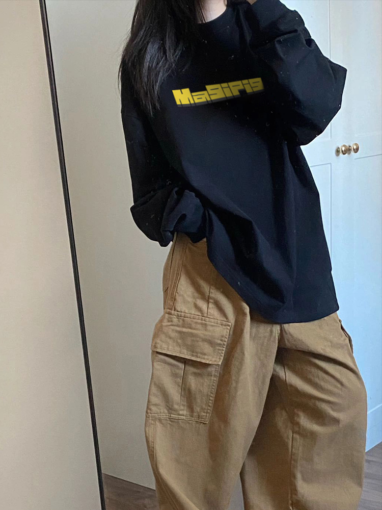 为何该件字母T恤穿出街总被问链接。