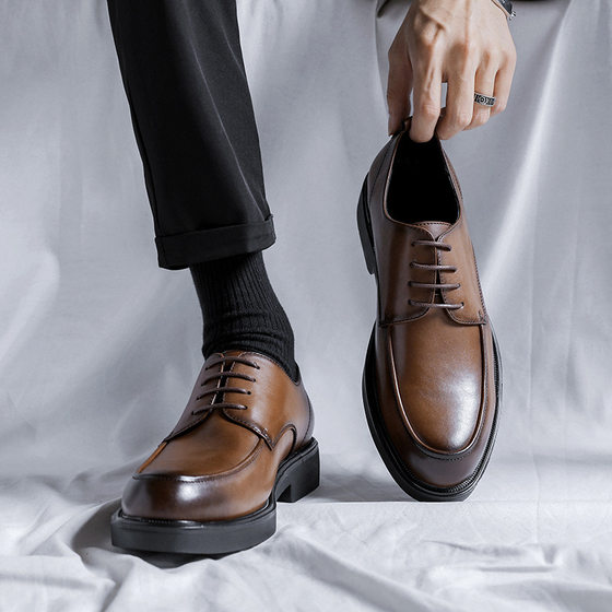 Japanese unmarked MUJIE wide-head leather shoes men's business formal wear youth British casual men's work suit wedding
Japanese unmarked MUJIE wide-head leather shoes men's business formal wear youth British casual men's work suit wedding