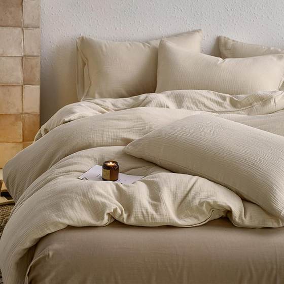 Three-layer wrinkled yarn pure cotton quilt cover single-piece A-class mother-child grade full cotton quilt cover three-piece solid color single quilt cover
Three-layer wrinkled yarn pure cotton quilt cover single-piece A-class mother-child grade full cotton quilt cover three-piece solid color single quilt cover