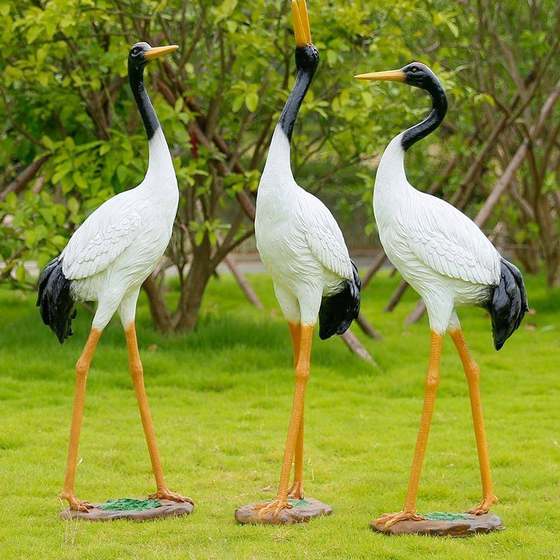 Glass steel real crane ornament red-top sculpture garden courtyard rockery pool outdoor garden landscape crane simulation
Glass steel real crane ornament red-top sculpture garden courtyard rockery pool outdoor garden landscape crane simulation