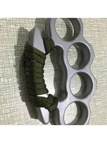 알루미늄 합금 손가락 호랑이 4 손가락 복싱 장갑 법적 자기 방어 파손 된 창 싸움 용품 반지 섬유 유리 섬유 손잡이 지원 알루미늄 합금 손가락 호랑이 4 손가락 복싱 장갑 법적 자기 방어 파손 된 창 싸움 용품 반지 섬유 유리 섬유 손잡이 지원