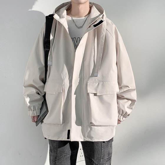 Shock jacket men's spring and autumn new Japanese functional outdoor windproof waterproof work jacket hooded clothes
Shock jacket men's spring and autumn new Japanese functional outdoor windproof waterproof work jacket hooded clothes