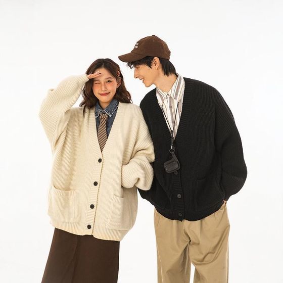 Autumn and winter couple sweaters men's cardigan loose lazy couple EV neck sweater jacket college style top sweater
Autumn and winter couple sweaters men's cardigan loose lazy couple EV neck sweater jacket college style top sweater