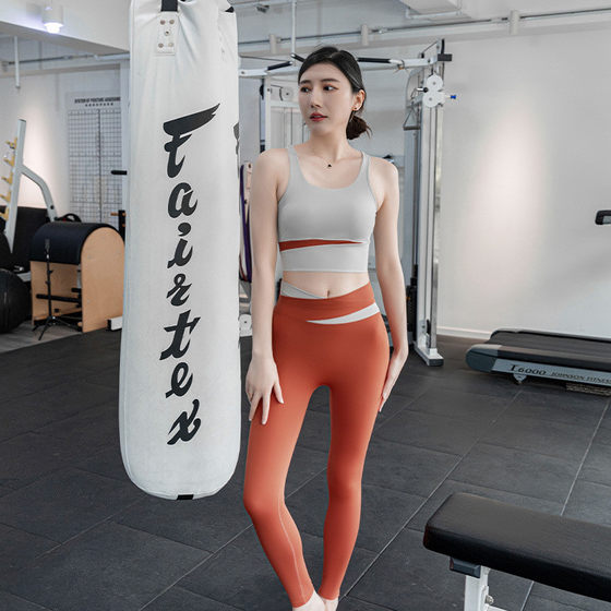 속도 대조 대조 컬러 허리 요가 꽉 누드 피트니스 바지 복숭아 고관절 리프팅 인터넷 유명인 스포츠 바지 여성 새로운 스타일 속도 대조 대조 컬러 허리 요가 꽉 누드 피트니스 바지 복숭아 고관절 리프팅 인터넷 유명인 스포츠 바지 여성 새로운 스타일