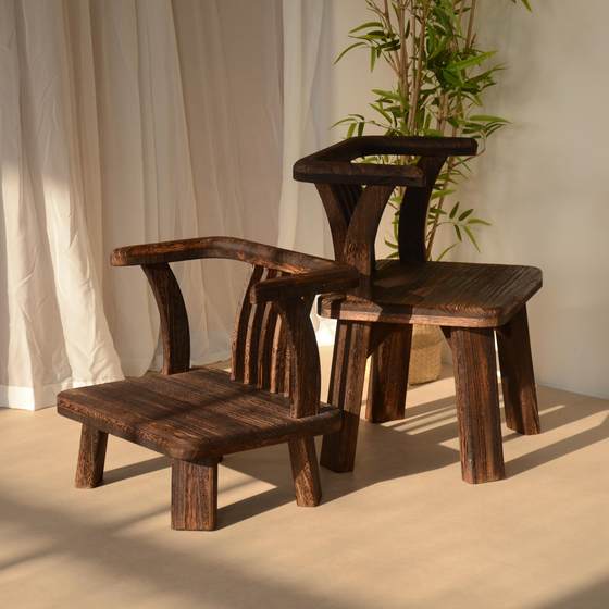 Solid wood small chairs in the courtyard, leisure tea table and chairs, balcony, short feet, backrest chair, household ring chair, Chinese retro chair
Solid wood small chairs in the courtyard, leisure tea table and chairs, balcony, short feet, backrest chair, household ring chair, Chinese retro chair