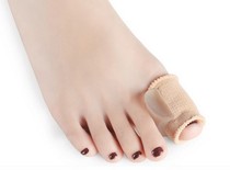 Silicone toe splitter thumb valgus correction big foot bone separation sleeve corns care cover can be worn in shoes day and night