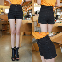 Summer new A- shaped loose Korean jeans high-waisted shorts wide-legged ladies curly white denim