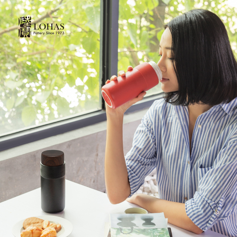 Taiwan lupao rotating ceramic cup with cup car cup healthy living water drinking cup double 330 ml cups