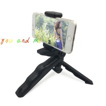 Mobile video live bracket fast hand screen guest live broadcast self-camera frame portable mini folding frame handheld live broadcast frame
