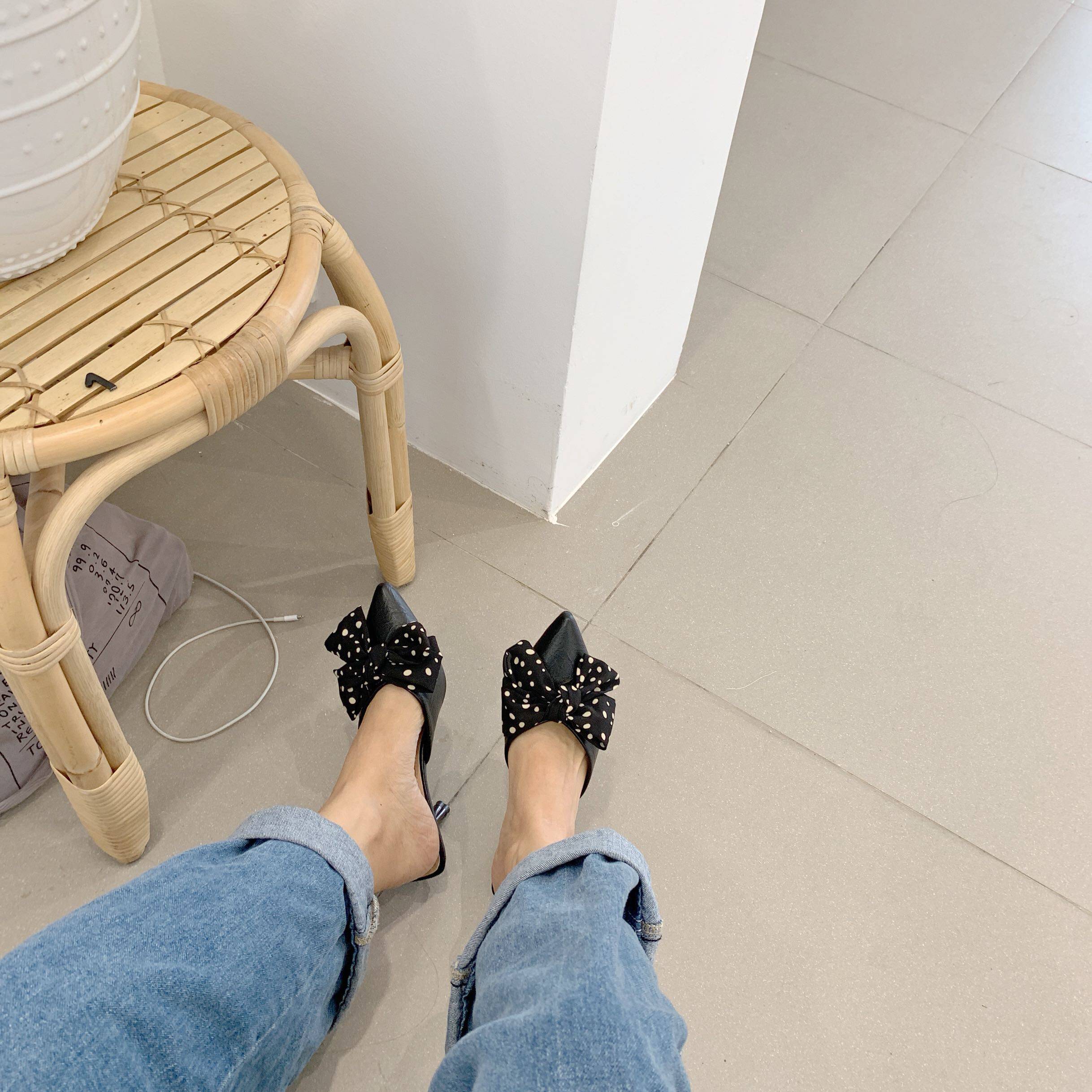 实拍 女鞋2019新款夏季时尚百搭网红潮尖头圆点蝴蝶结仙女高跟