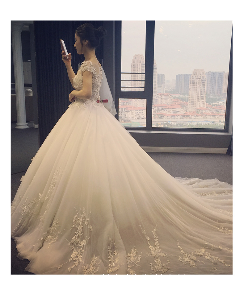 卡地亞圍巾 婚紗禮服2020新款花朵長拖尾修身新娘結婚齊地蓬蓬裙蕾絲韓式春季 卡地亞包