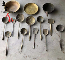 Folk old objects nostalgic collection old copper pot copper kitchen utensils retro decoration props restaurant ornaments miscellaneous items