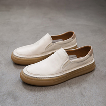 In 2022 new bean shoes male leather English casual leather shoes with a sloth shoe tide of sneakers