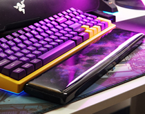 Starry Sky hand holder custom customized mechanical keyboard resin wrist rest RGB transparent non-slip 87 96 104