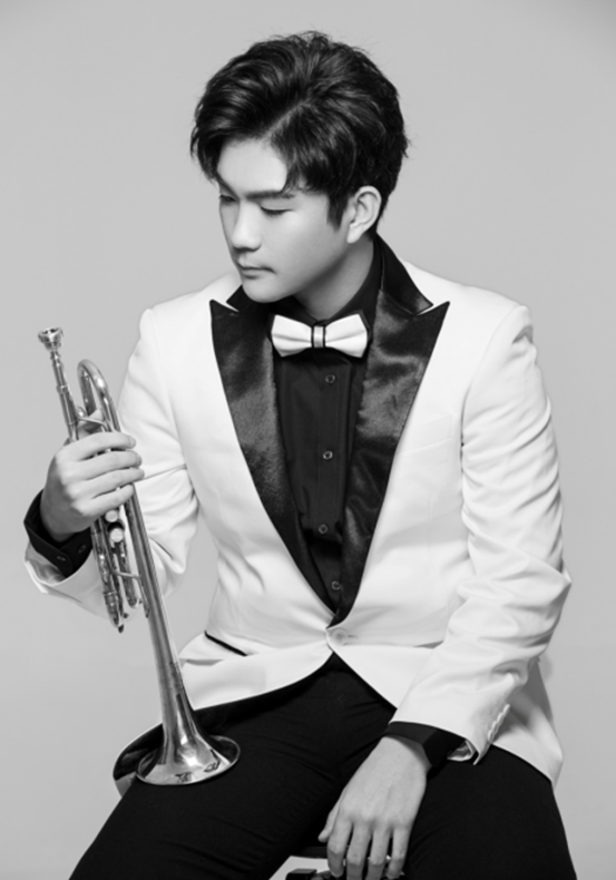 国际著名小号演奏家,教育家,中央音乐学院博士生导师戴中晖教授为师