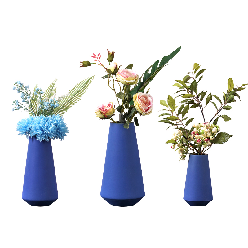 Nordic light key-2 luxury flower arranging blue vase dried flowers sitting room adornment table modern style of TV ark, ceramic furnishing articles