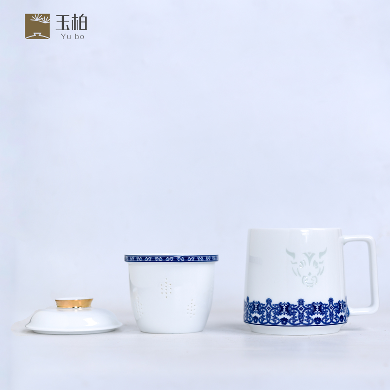 Jingdezhen blue and white jade BaiLingLong ceramics the year of the ox porcelain cup with cover large capacity filter office cup delicate custom