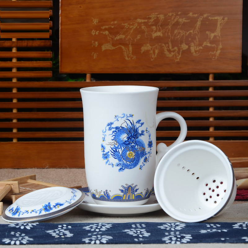 Xiang feng ceramic cups with cover filter glass tea cup office with blue and white porcelain tea set