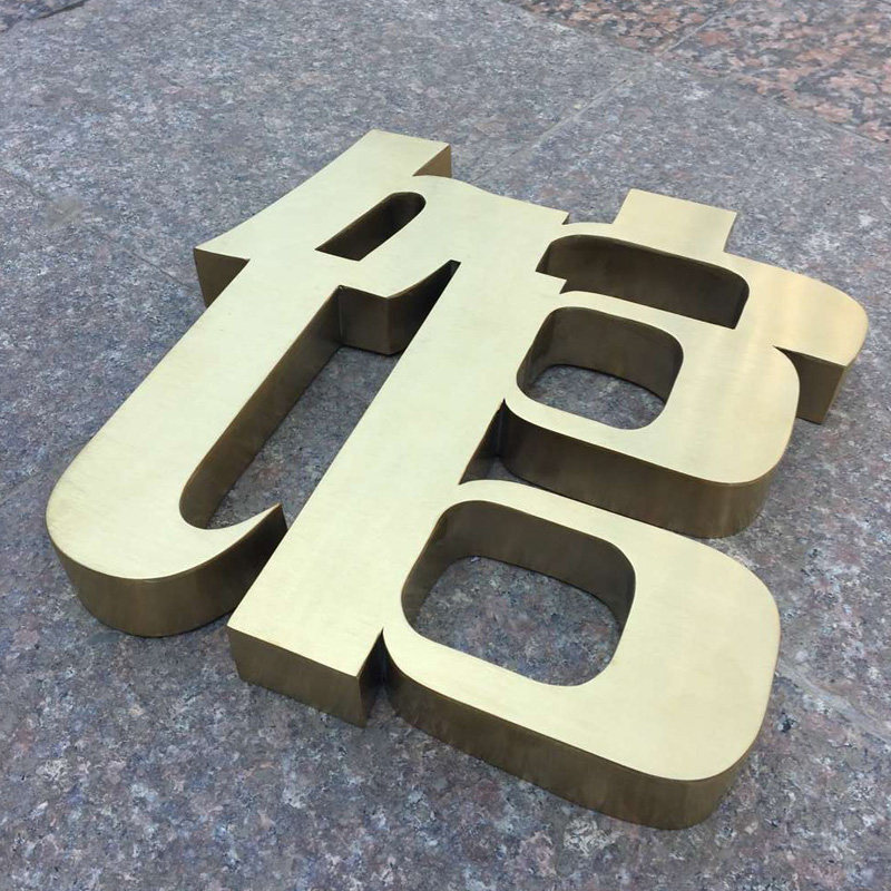 1,人生最大的悲哀不是失去太多,而是计较太多