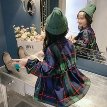 Girls long windbreaker 2020 new Korean version of spring womens big childrens spring and autumn girls foreign style plaid jacket