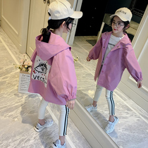 Girls windbreaker Spring and Autumn 2020 New Korean version of the tide loose middle child girl British style long foreign air jacket