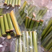 Squirrel molar Flower Branch mouse flying squirrel chinchu black tail snack sweet bamboo molar fresh sweet bamboo tender sweet interactive snack