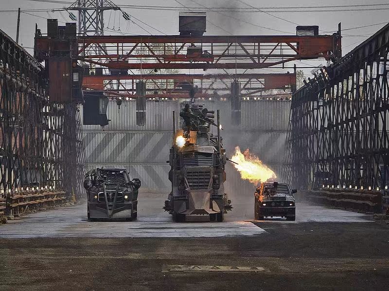 电影:《死亡飞车》:跑跑卡丁车的暴力升级版