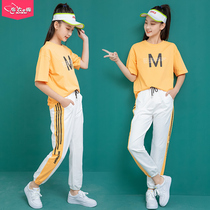 Girls summer suit 2021 New 12 foreign style 13 big children 14 girls sports Children Summer women 15 years old