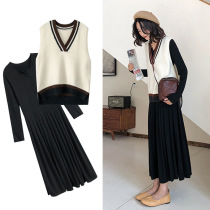 Pregnant women autumn and winter clothing suit out of fashion Western style top womens net red sweater autumn and winter two-piece set tide mom