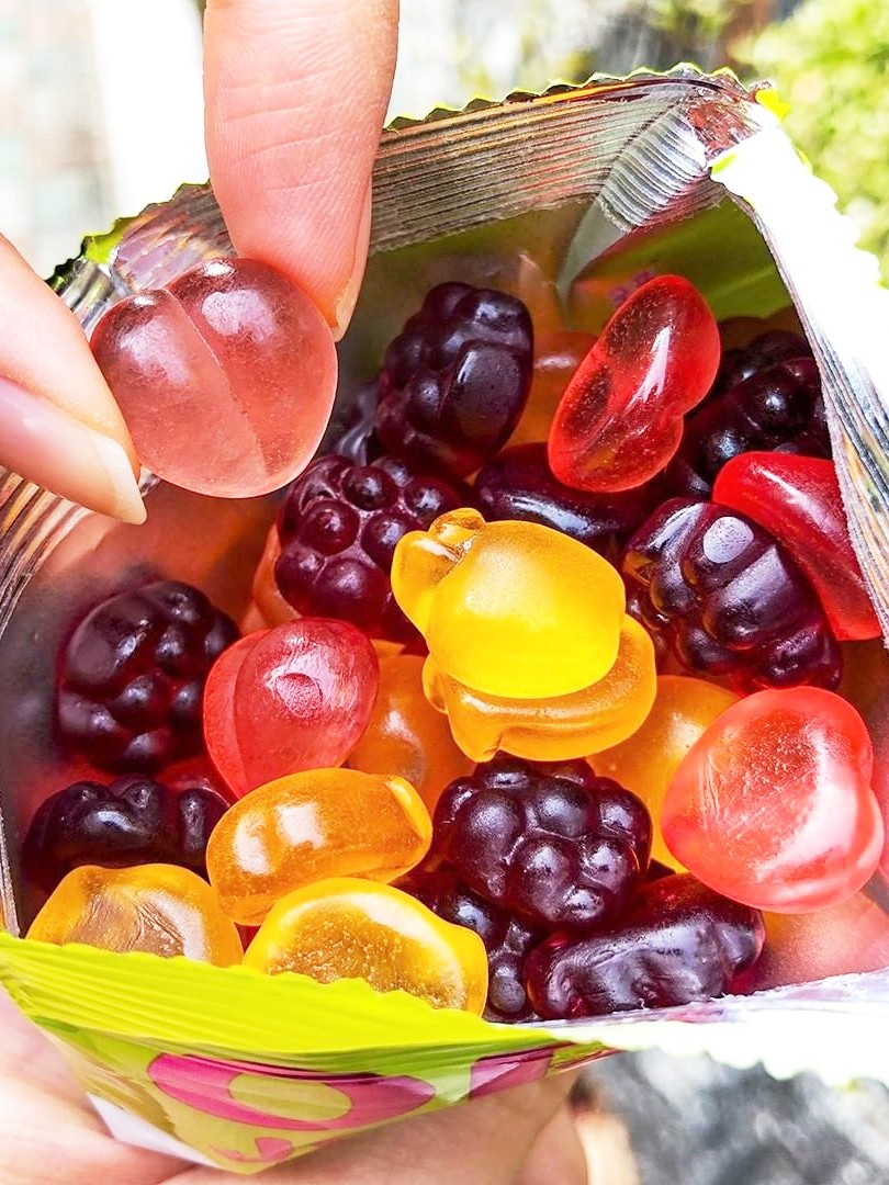 吃完满口果香好丽友果汁软糖