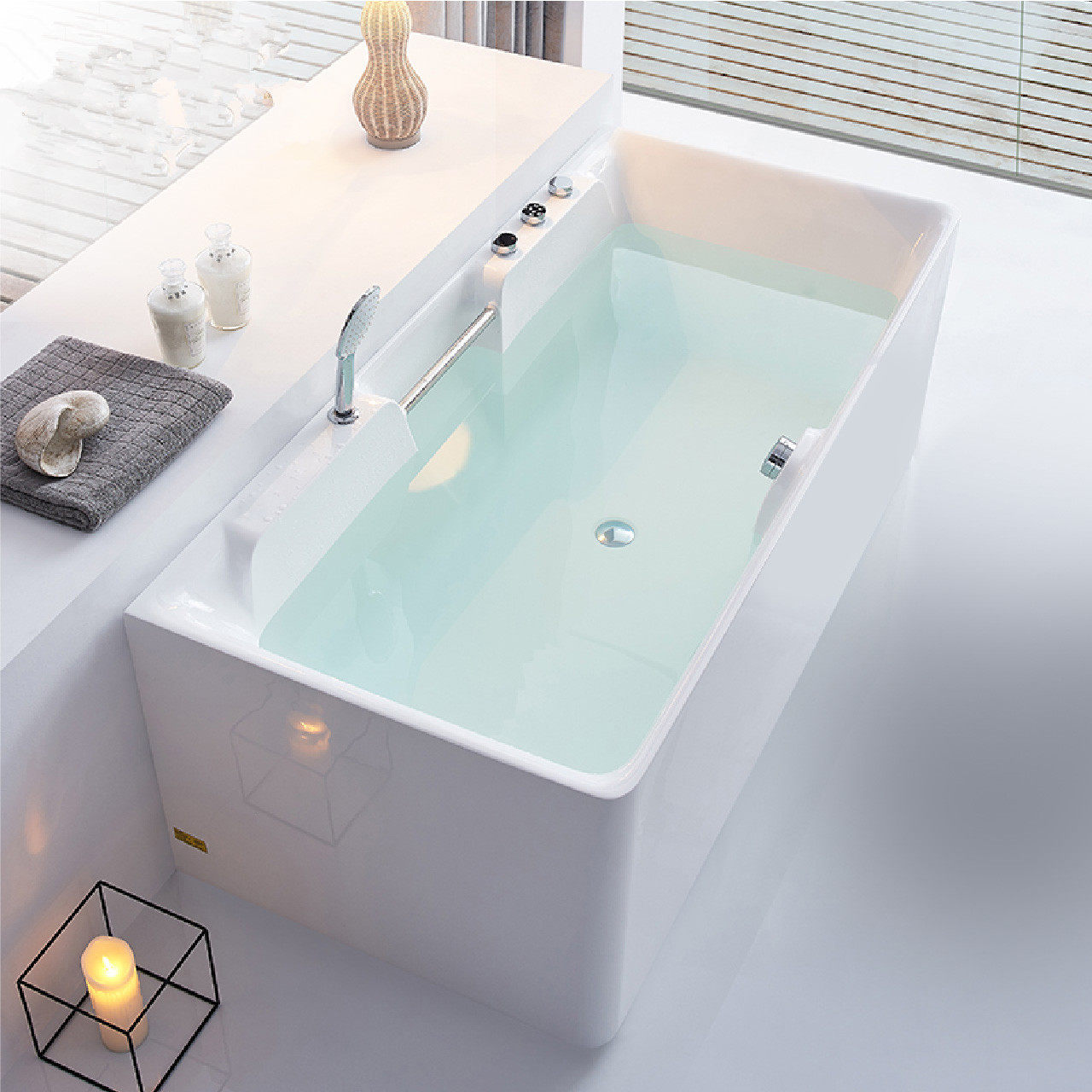 现代简约亚克力单人浴缸独立亚克力浴缸五件套