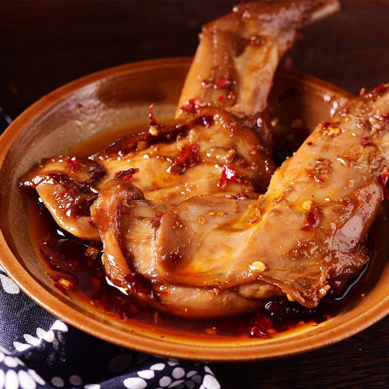 肖三婆私房菜_香辣卤麻辣兔腿 小吃美食2个装 另售兔头冷吃兔