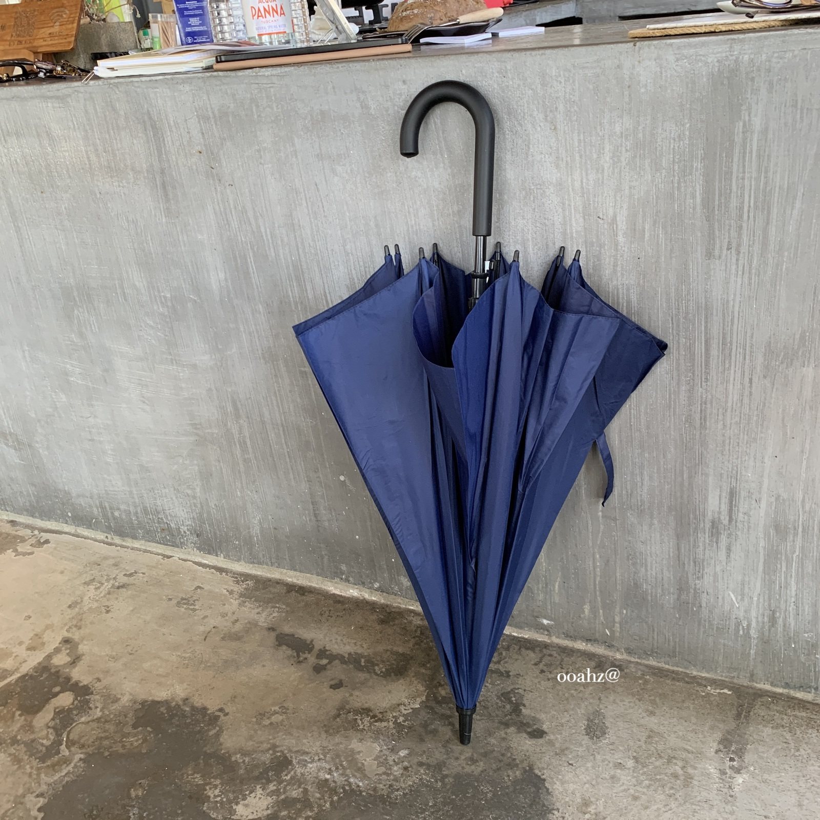 咸盐藏青自制纯色长柄雨伞磨砂手柄长s伞ins男女防风情侣直杆伞