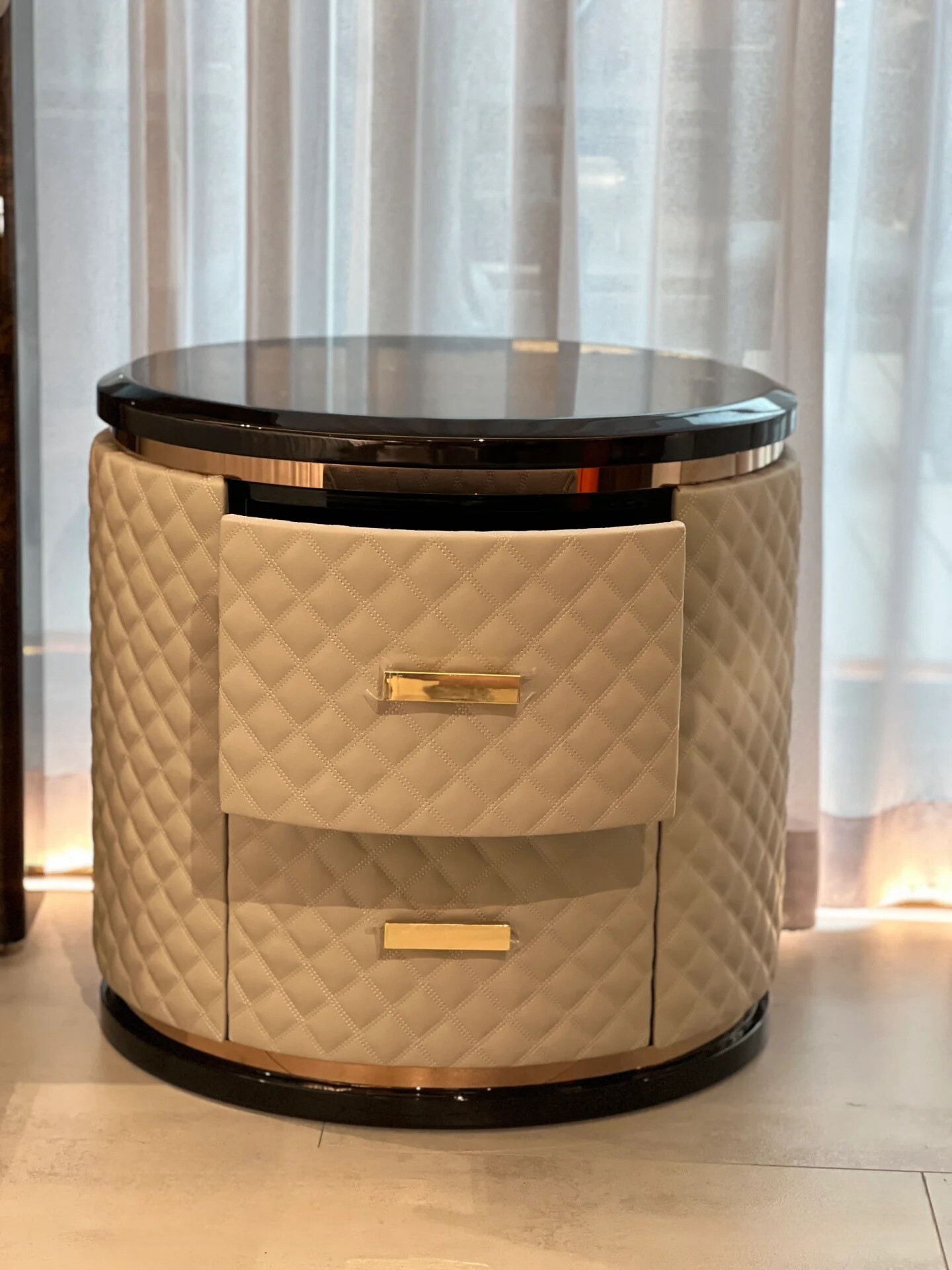 轻奢床头柜意式宾利烤漆实木卧室边柜双抽别墅设计师高档收纳柜