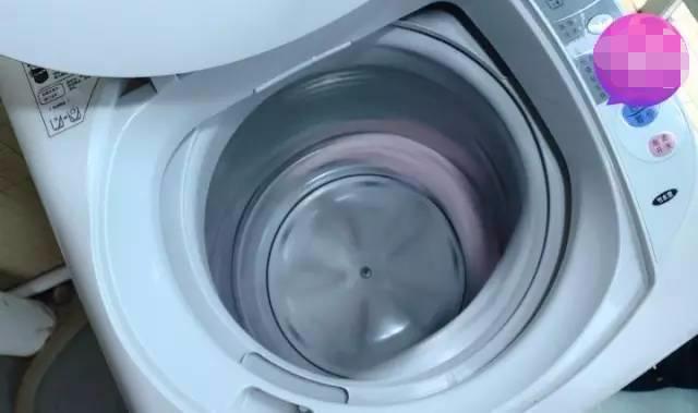 洗衣机洗完里面竟有这么多脏东西!
