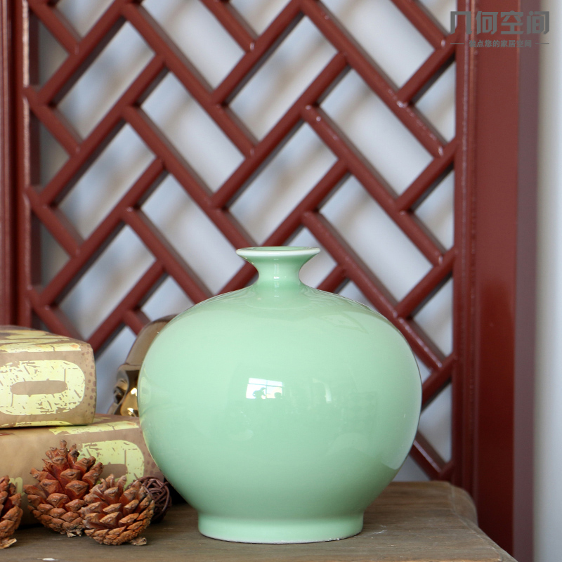 Jingdezhen classical shadow blue glaze pomegranate bottles of modern Chinese ceramic vases, flower receptacle mesa, home decoration gifts