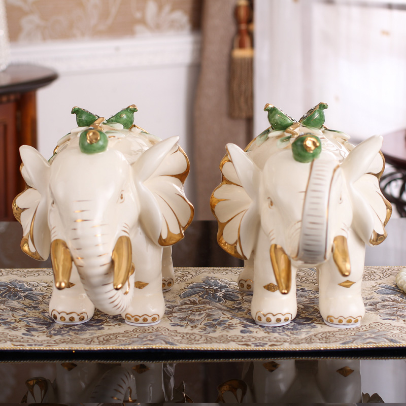 Elephant furnishing articles a European household decoration craft ceramics in the sitting room porch decorate housewarming wedding gift