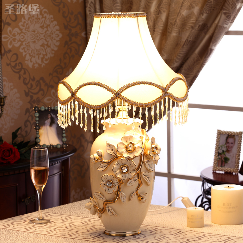 SAN road fort European ceramic creative furnishing articles dimmer lamp wedding gift marriage room sitting room bedroom practical adornment