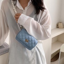 Hong Kong tide brand popular pearl chain small bag womens bag 2022 new fashion messenger all-match Western style small square bag