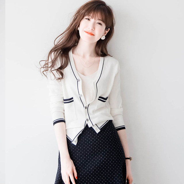 Cardigan jacket female knit spring and autumn short paragraph small fragrance 2012 new sweater sweater spring wear female thin section Cardigan jacket female knit spring and autumn short paragraph small fragrance 2012 new sweater sweater spring wear female thin section