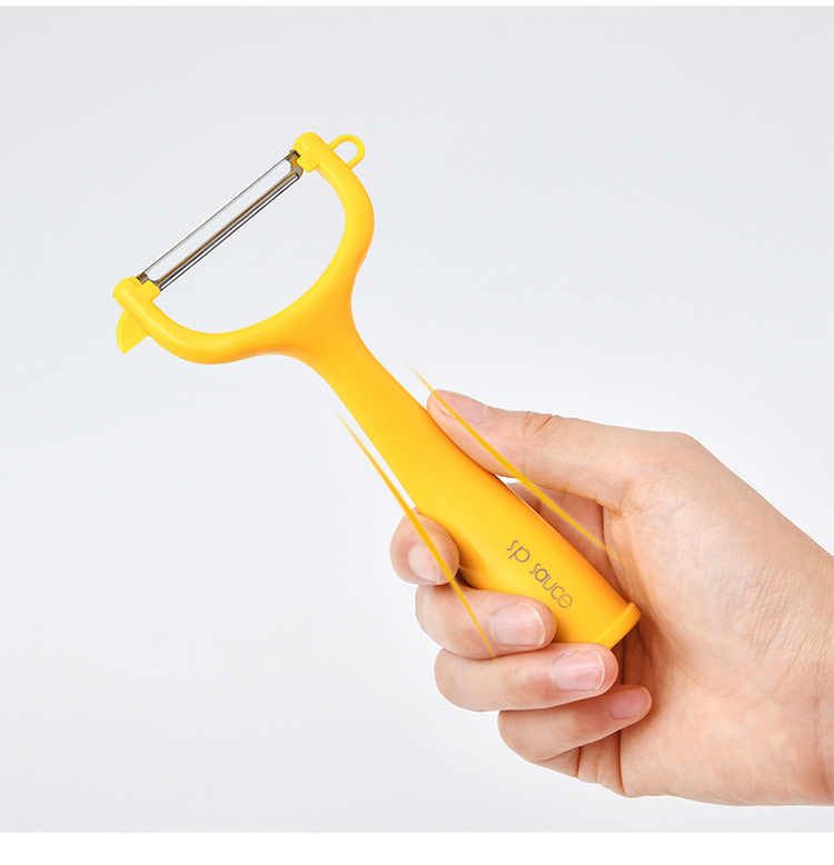 日本削皮刀厨房多功能水果土豆刨皮去皮刀创意家用不锈钢刮皮神器