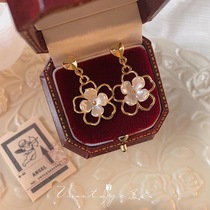 Spring Day Tours Garden Ins hollowed-out three-dimensional flowers fairy-style sweet and beautiful 925 silver earrings earring earrings