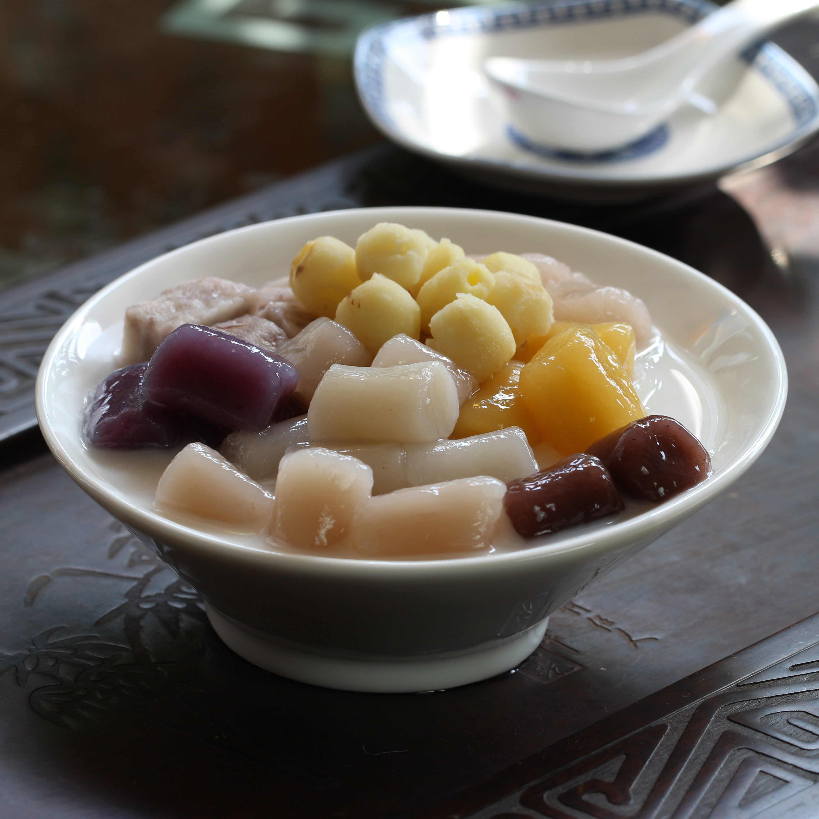 台湾芋圆鲜芋仙手工芋圆甜品原料芋圆紫薯圆地瓜圆三包1125g包邮