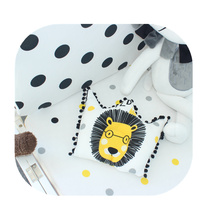 Baby knitted soft crown pillow can be shaped pillow Newborn anti-bias head pillow non-fluorescent 0-1 year old pillow