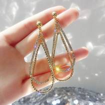 Korean version of the temperament simple long earrings wild fashion exaggerated earrings female fresh and cute personality earrings ear jewelry