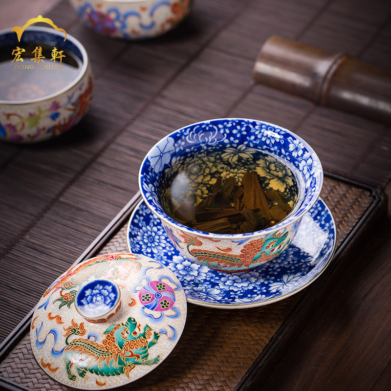 Only three tureen jingdezhen blue and white flower is hand - made ceramic cups all hand lion kirin colored enamel tea bowl